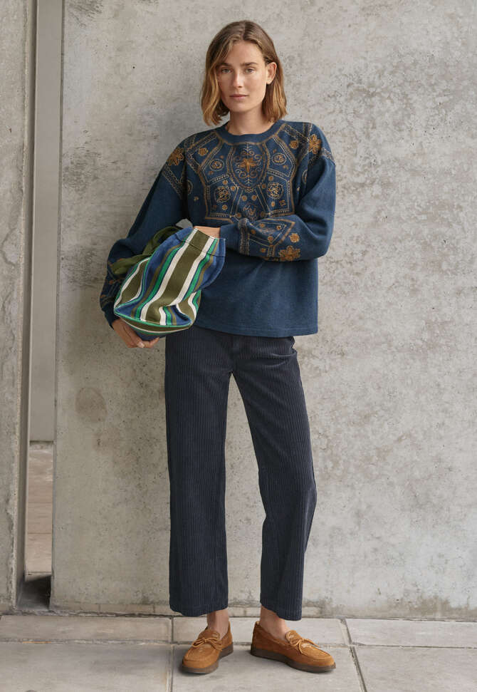 Cropped cord trousers, Midnight, completeTheLook