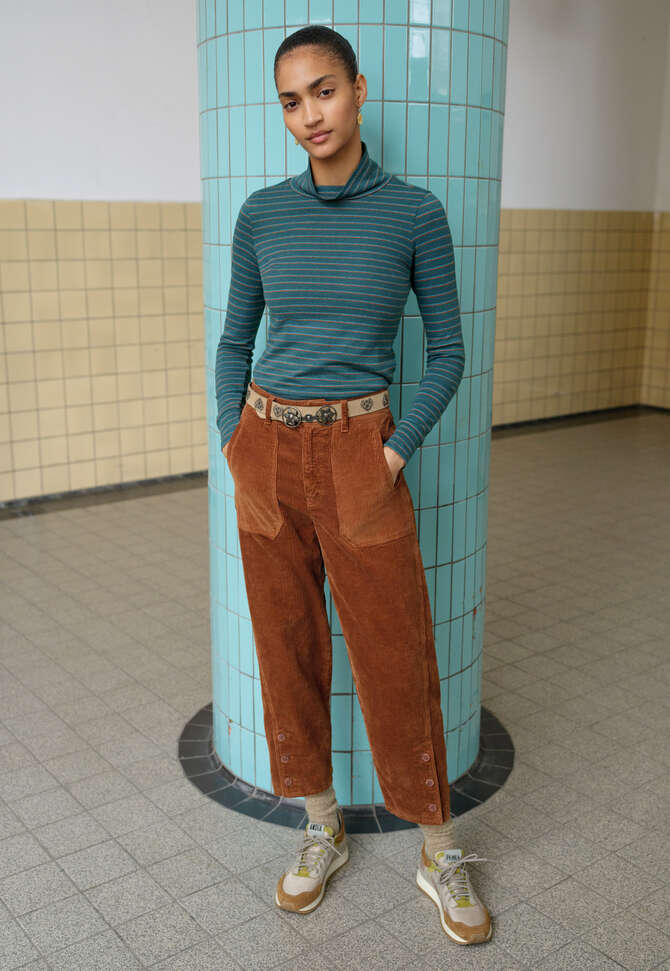 Relaxed carrot cords, Honey brown, completeTheLook