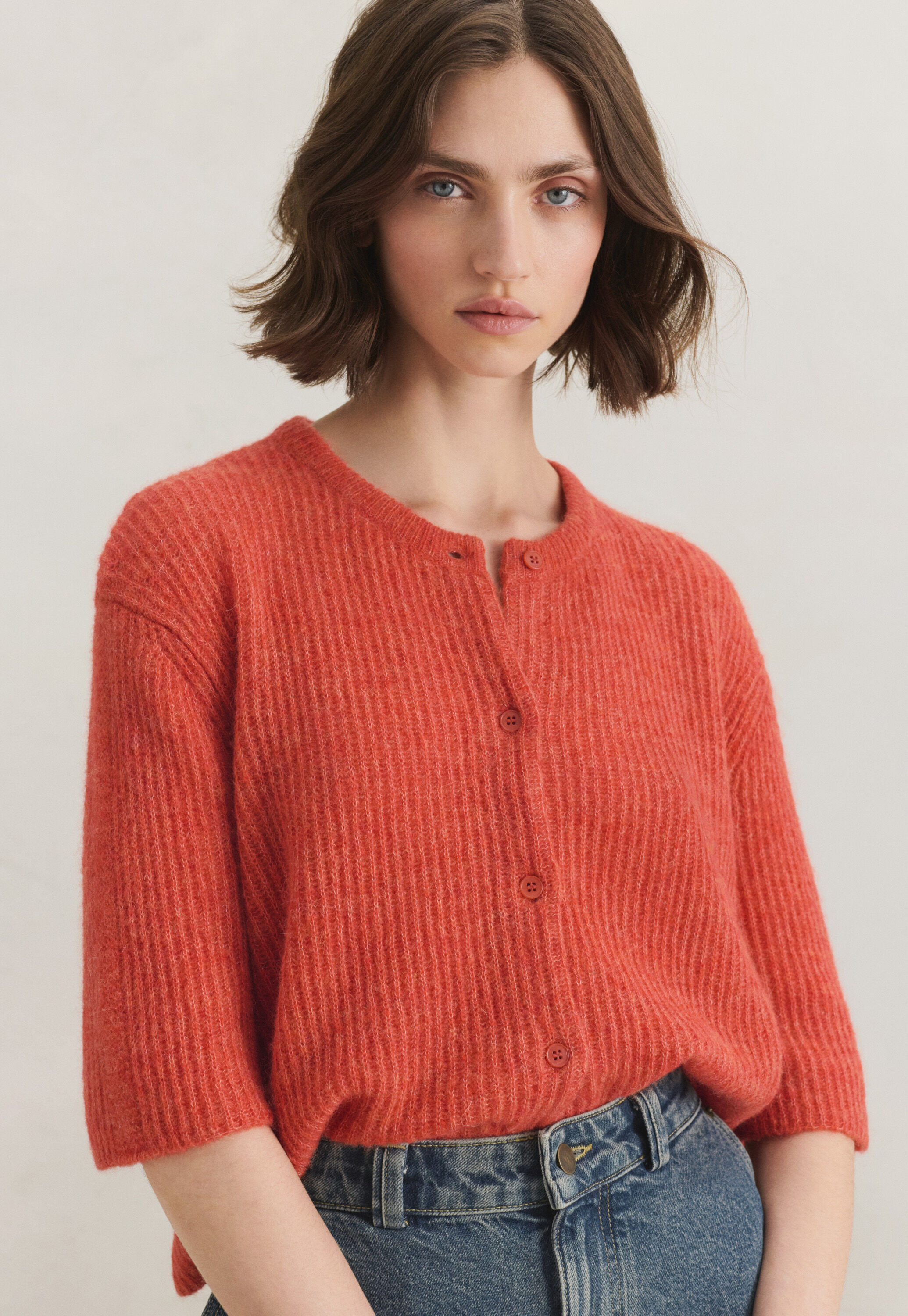 Short-sleeved cardigan