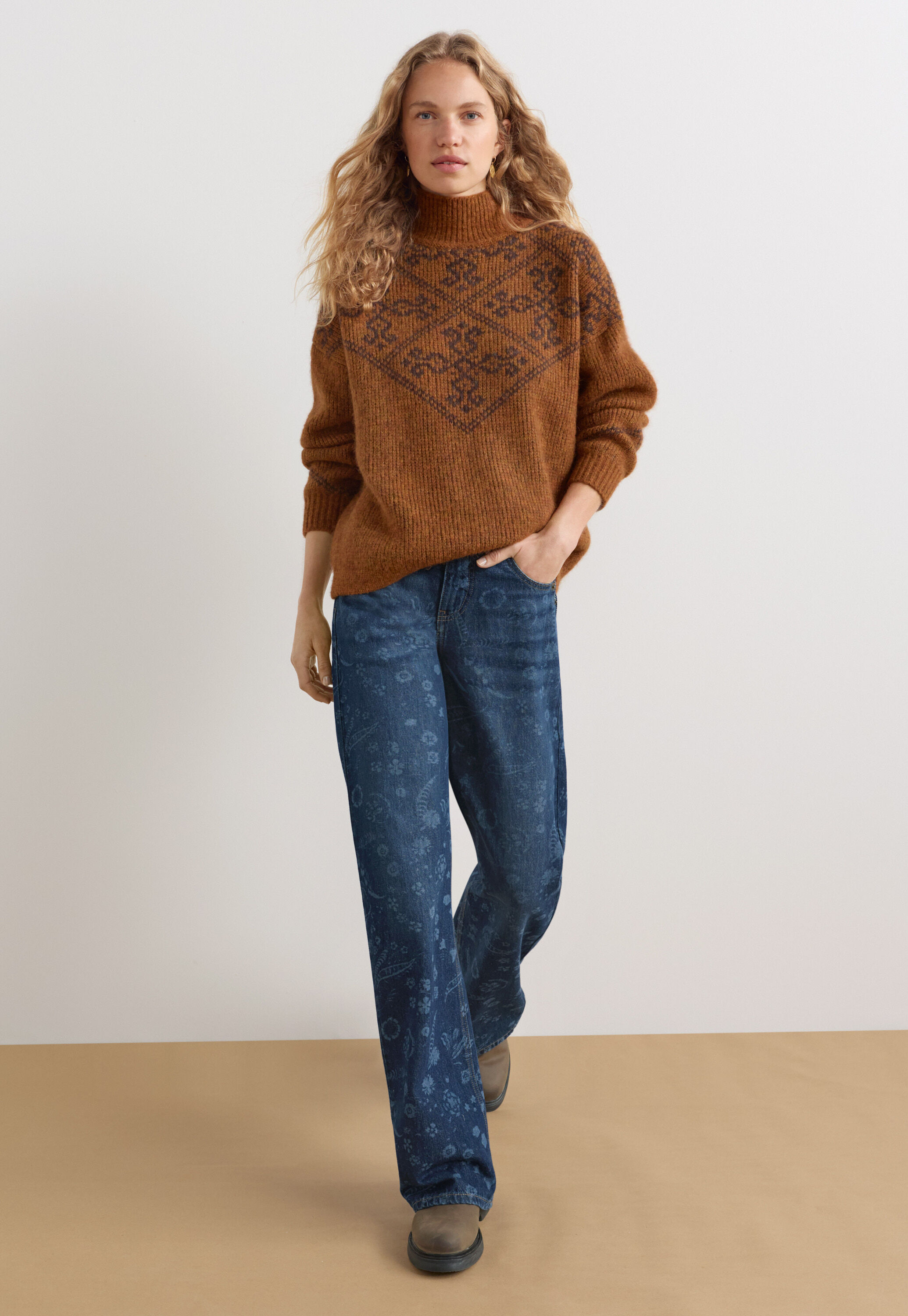 Jacquard sweater, Copper coffee, large