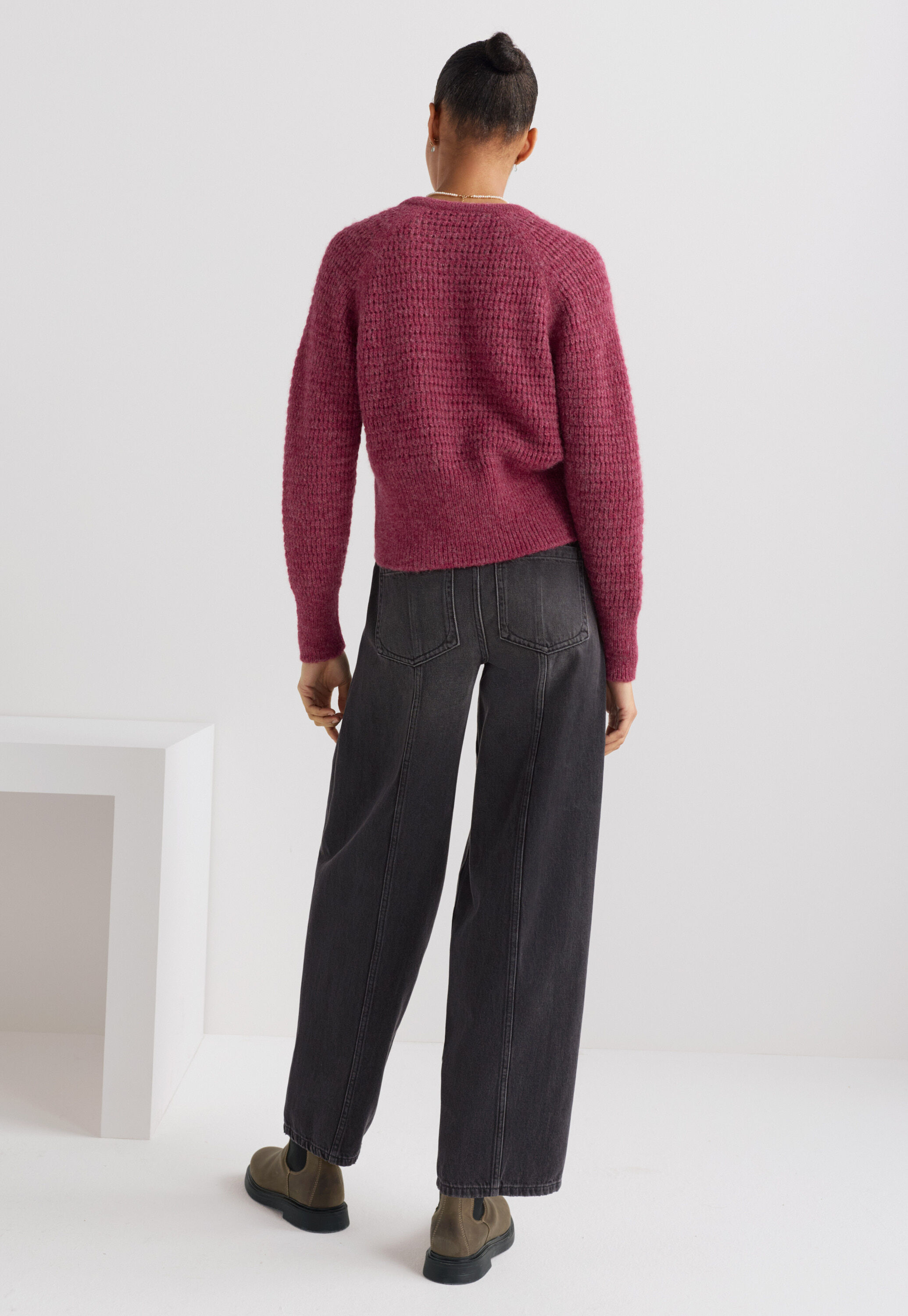 Tie-front cord top
