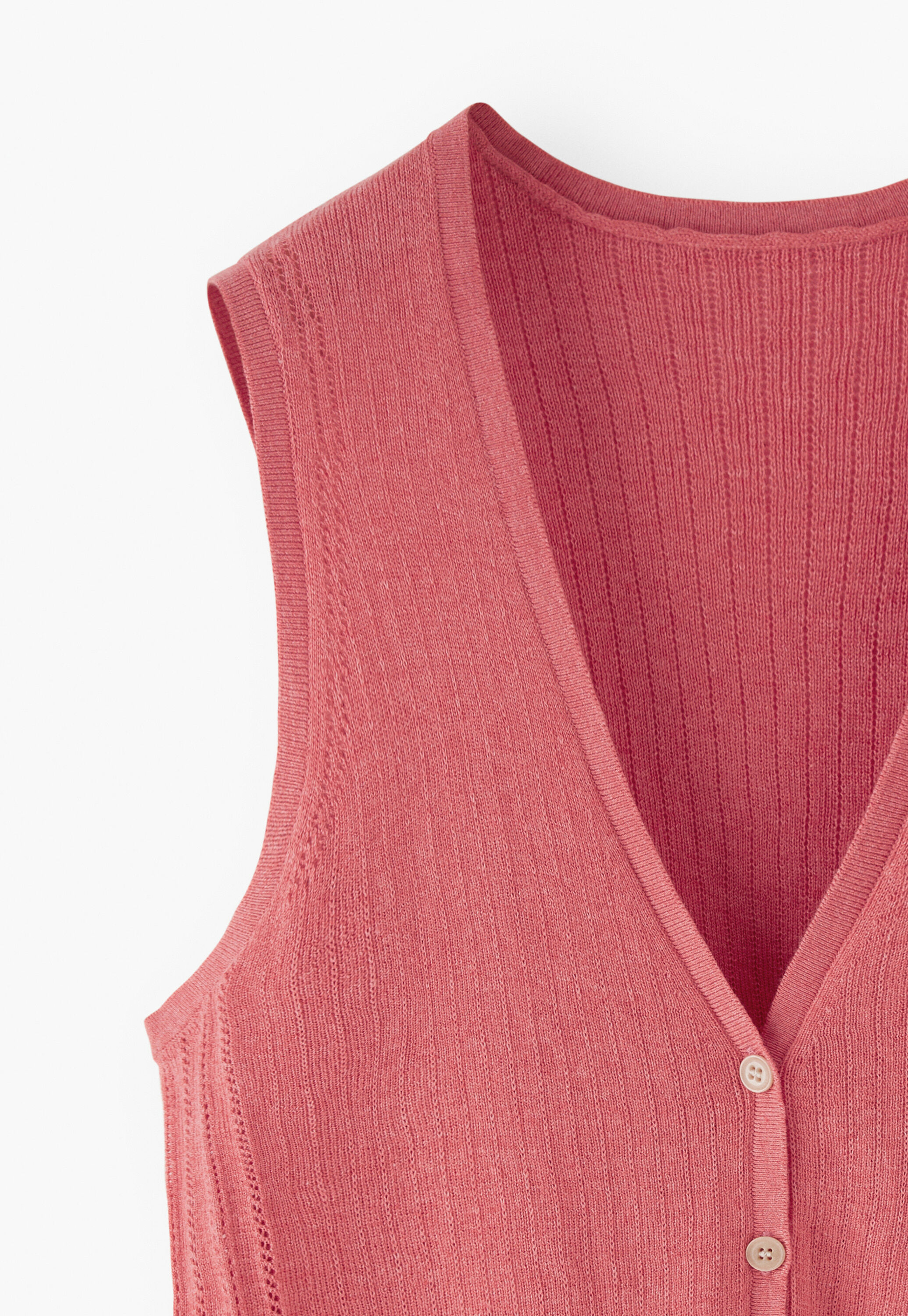Sleeveless sweater